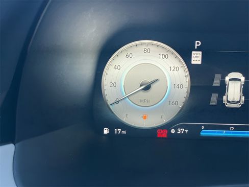 Used 2023 Hyundai Palisade Calligraphy image 15