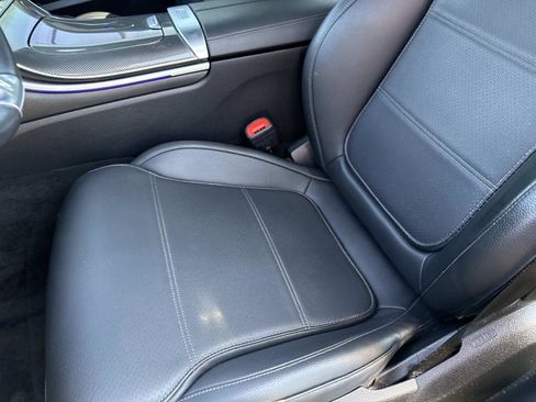 Used 2023 Mercedes-Benz C 300 Sedan image 19