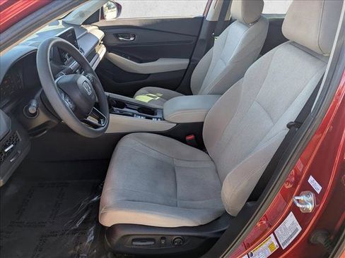 Used 2025 Honda Accord SE image 14