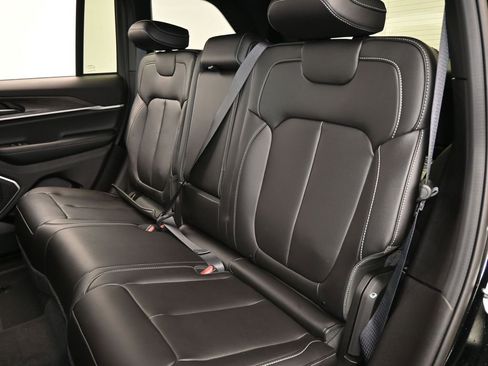 New 2026 Jeep Grand Cherokee Limited w/ Limited Altitude Package RWD image 28