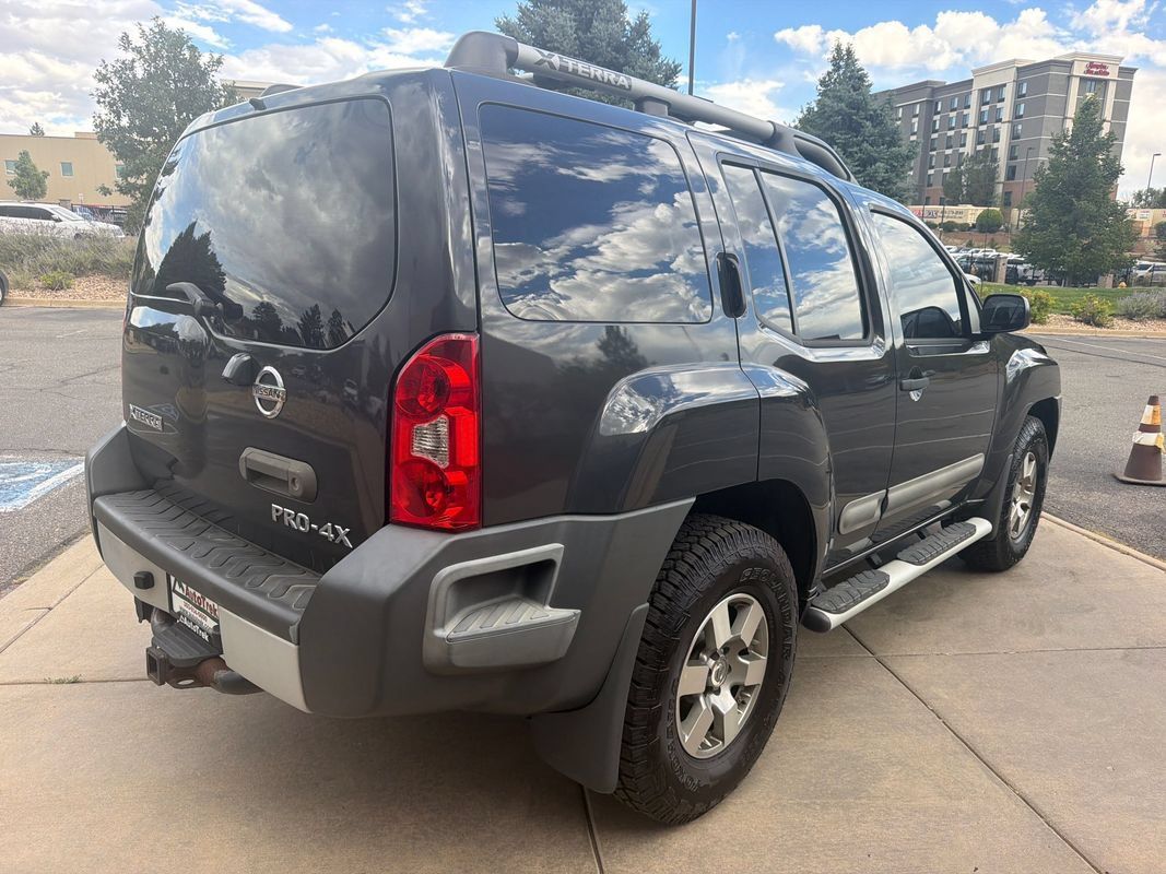 Used 2013 Nissan Xterra PRO-4X w/ Pro-4x Leather Pkg AWD/4WD image 6