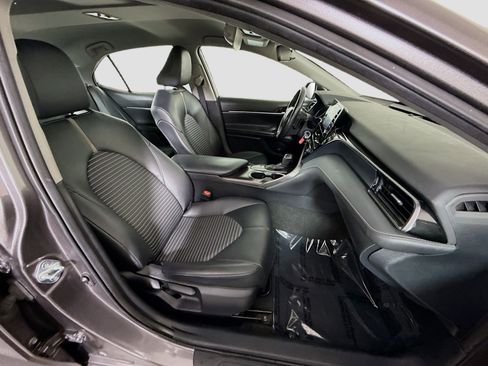 Used 2023 Toyota Camry SE FWD image 28