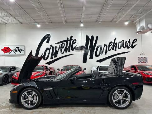 Used 2010 Chevrolet Corvette Grand Sport w/ Preferred Equipment Group RWD image 2