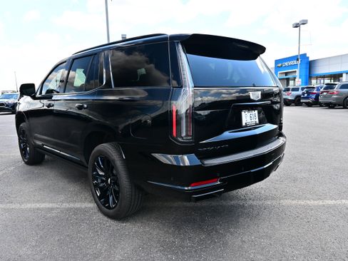 Used 2026 Cadillac Escalade Sport w/ LPO, ONYX Package AWD/4WD image 8