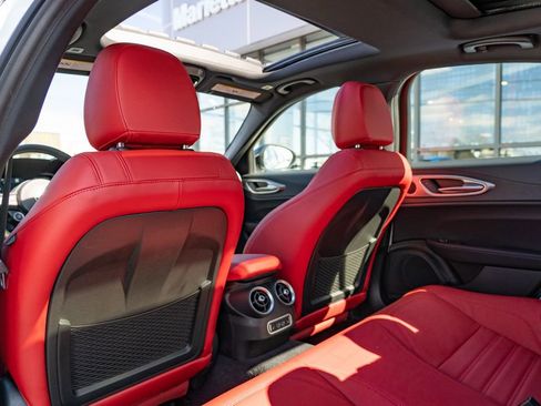 New 2025 Alfa Romeo Giulia w/ Veloce Package Rwd image 16