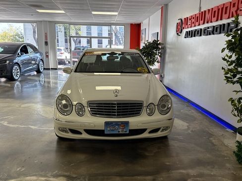 Used 2003 Mercedes-Benz E 320 Sedan image 2