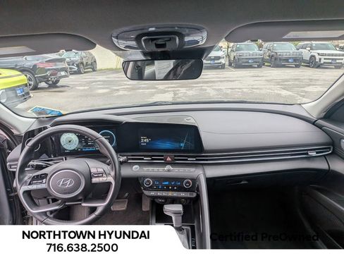Certified 2023 Hyundai Elantra Limited FWD image 7