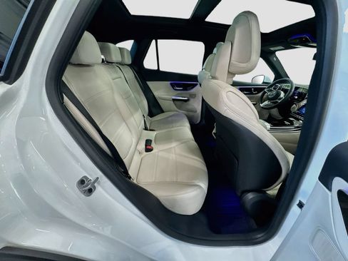 Certified 2026 Mercedes-Benz GLC 300 4MATIC image 33