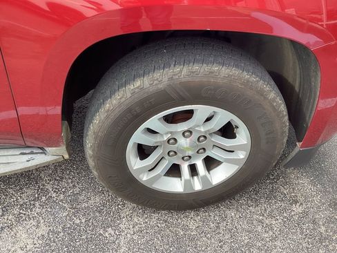 Used 2015 Chevrolet Tahoe LT w/ Luxury Package AWD/4WD image 21