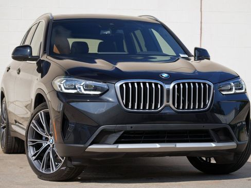 Used 2024 BMW X3 sDrive30i w/ Premium Package RWD image 4