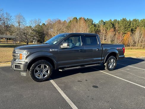 Used 2018 Ford F150 Lariat image 12