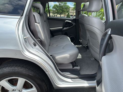 Used 2008 Toyota RAV4 Limited AWD/4WD image 12