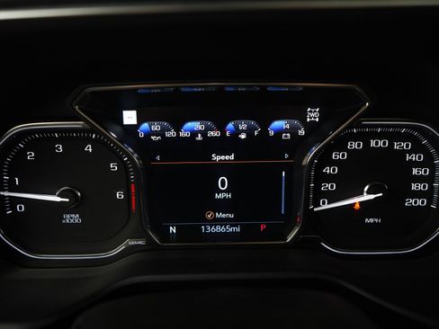 Used 2021 GMC Yukon XL Denali AWD/4WD image 26