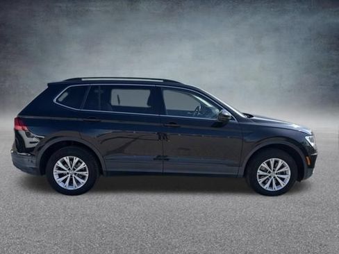 Used 2019 Volkswagen Tiguan SE w/ Panoramic Sunroof Package AWD/4WD image 6