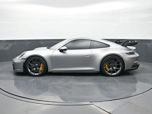 Certified 2024 Porsche 911 GT3 RWD image 2