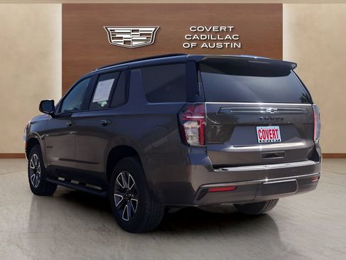 Used 2021 Chevrolet Tahoe Z71 w/ Z71 Signature Package AWD/4WD image 3