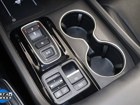 Used 2023 Honda Pilot Elite image 35