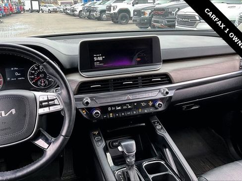 Used 2022 Kia Telluride EX w/ EX Premium Package image 9