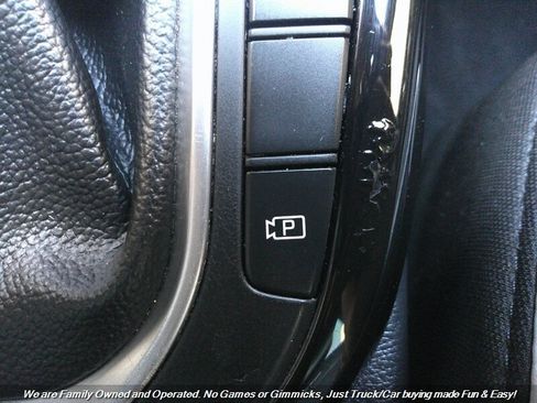 Used 2022 Kia Forte GT-Line w/ GT-Line Premium Package image 40