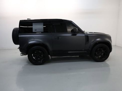 Used 2023 Land Rover Defender 90 V8 AWD/4WD image 59