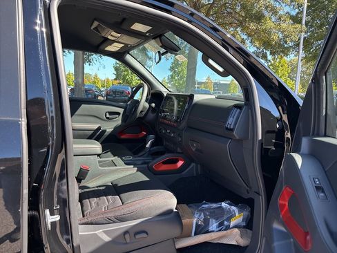 New 2026 Nissan Frontier PRO-4X w/ Pro-4x Convenience Package AWD/4WD image 19