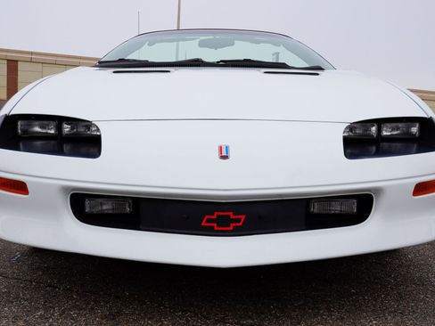 Used 1995 Chevrolet Camaro image 9