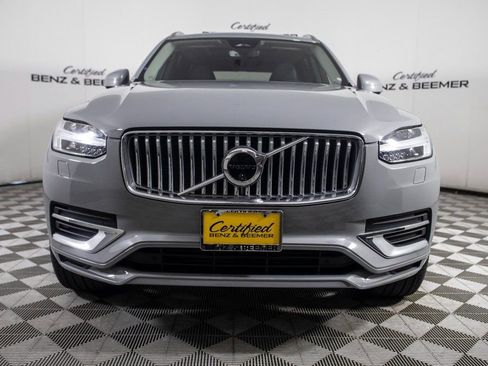 Used 2025 Volvo XC90 T8 Ultra w/ Protection Package image 4