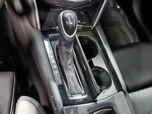 Used 2018 Cadillac XTS Vsport Platinum image 23