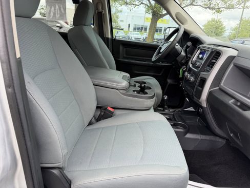 Used 2016 RAM 2500 Tradesman w/ Chrome Appearance Group AWD/4WD image 32