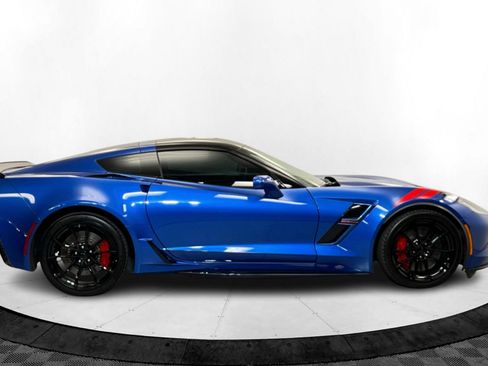 Used 2019 Chevrolet Corvette Grand Sport w/ Carbon Flash Badge Package image 7