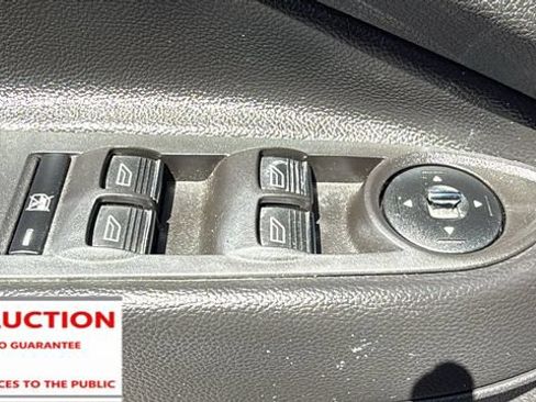 Used 2013 Ford Escape Titanium w/ Class II Trailer Tow Pkg FWD image 28