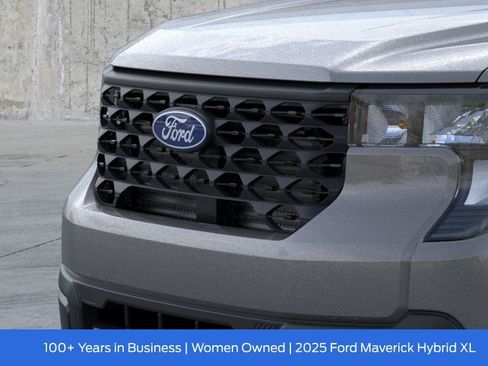 New 2025 Ford Maverick XL image 20