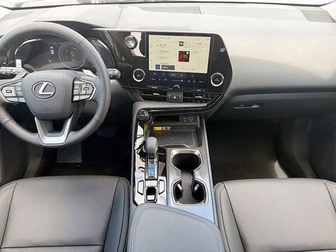 New 2026 Lexus NX 350h FWD image 19