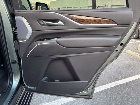 Used 2023 Cadillac Escalade Sport Platinum w/ LPO, ONYX Package image 42