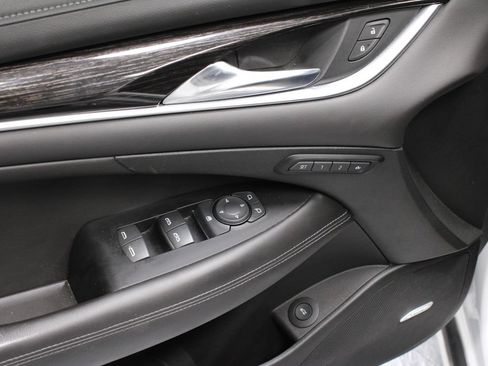 Used 2019 Buick LaCrosse Premium w/ Sun and Shade Package FWD image 23