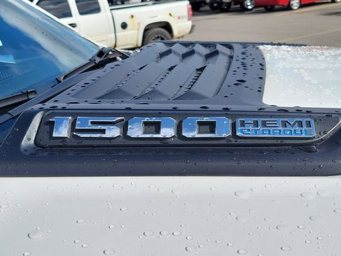 Used 2021 RAM 1500 Laramie w/ Sport Appearance Package AWD/4WD image 6