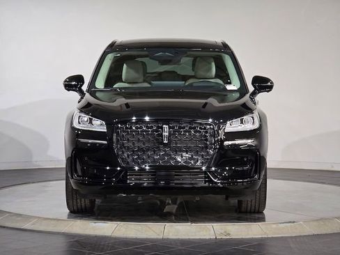 New 2025 Lincoln Corsair Reserve w/ Equipment Group 202A image 7