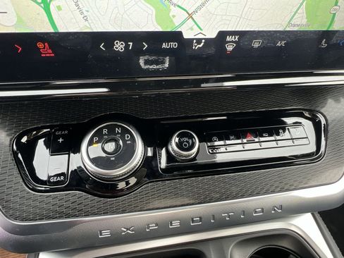 New 2026 Ford Expedition Max Platinum w/ Stealth Appearance Package image 22