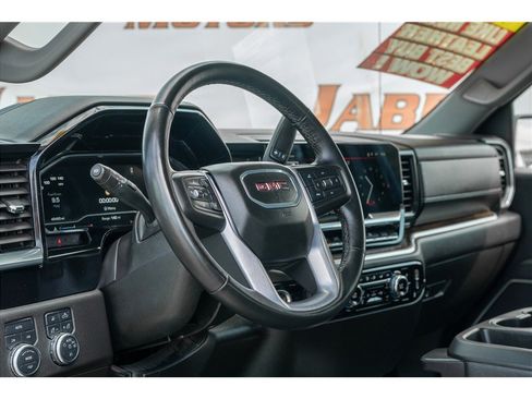 Used 2025 GMC Sierra 1500 SLT AWD/4WD image 34