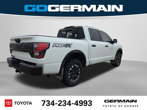 Used 2020 Nissan Titan PRO-4X w/ Pro-4x Convenience Package image 8