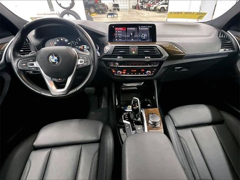 Used 2019 BMW X4 xDrive30i w/ Driving Assistance Package image 21