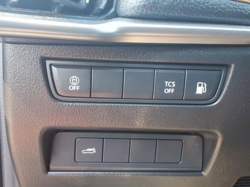 Used 2024 MAZDA CX-90 Plug-In Hybrid w/ Preferred image 18