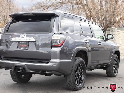 Used 2023 Toyota 4Runner Limited image 19