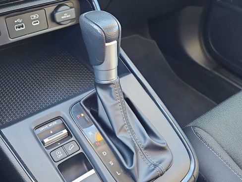 Certified 2024 Honda CR-V EX image 28