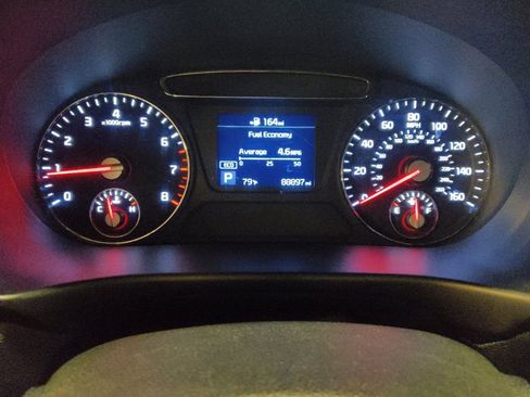 Used 2020 Kia Sorento LX image 23