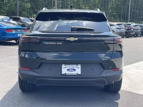 Used 2026 Chevrolet Equinox EV LT AWD/4WD image 25