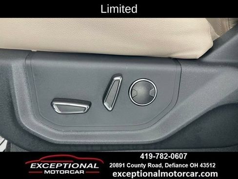 Used 2024 Ford Expedition Limited AWD/4WD image 35