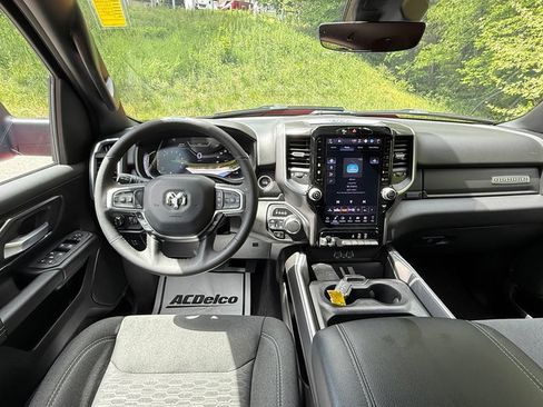 Used 2025 RAM 1500 Big Horn image 11