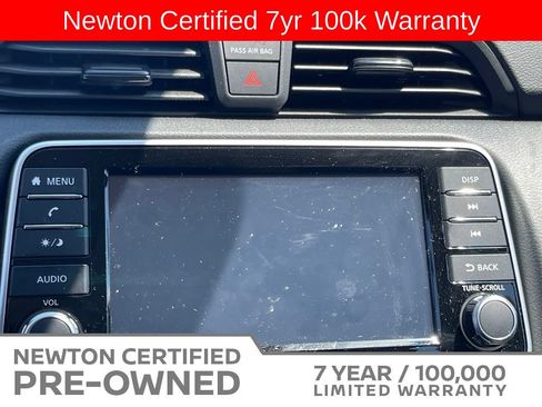 Used 2025 Nissan Versa S w/ Trunk Package FWD image 10