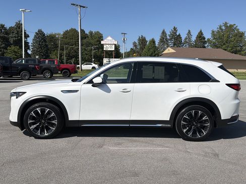 Certified 2024 MAZDA CX-90 Plug-In Hybrid w/ Premium Pkg AWD/4WD image 6